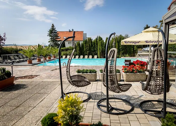 Vinosseum Bor- Es Apartmanhaz